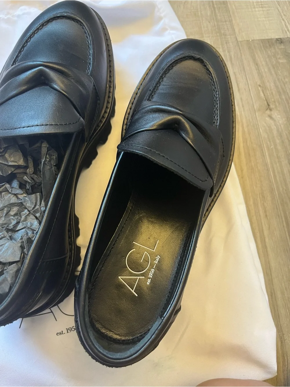 AGL women’s lug loafers size 6.5